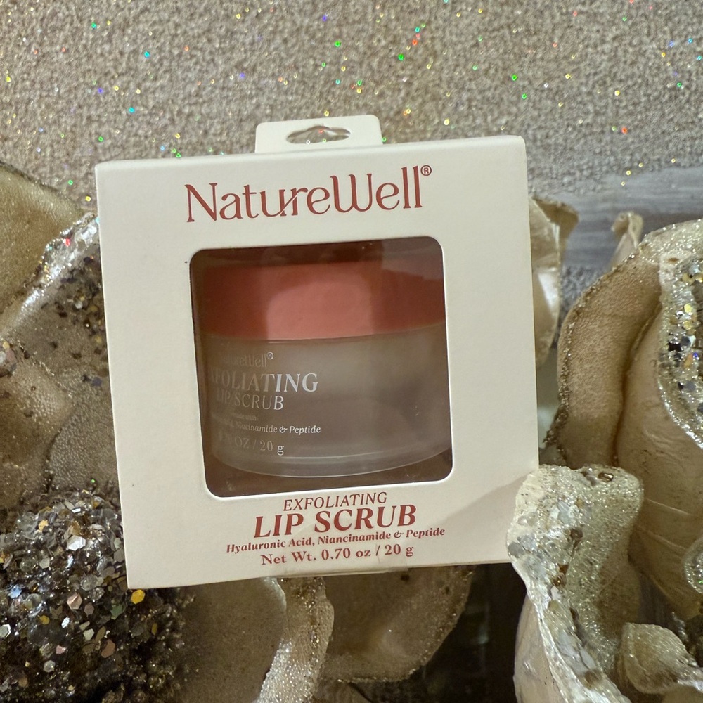 Exfoliating Lip Scrub